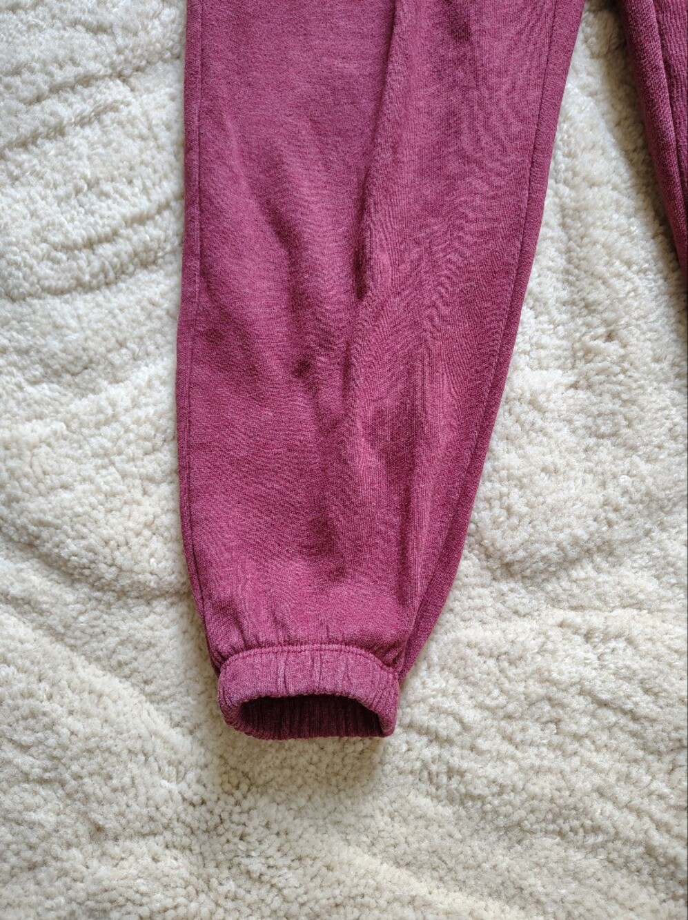 SO Women's Medium Maroon "The Favorite Jogger" Pants - Picture 8 of 9
